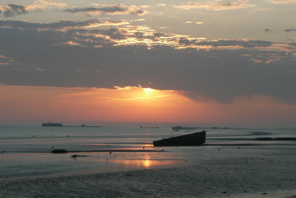 Gite De Eric Et Rose Bernieres-sur-Mer Ngoại thất bức ảnh